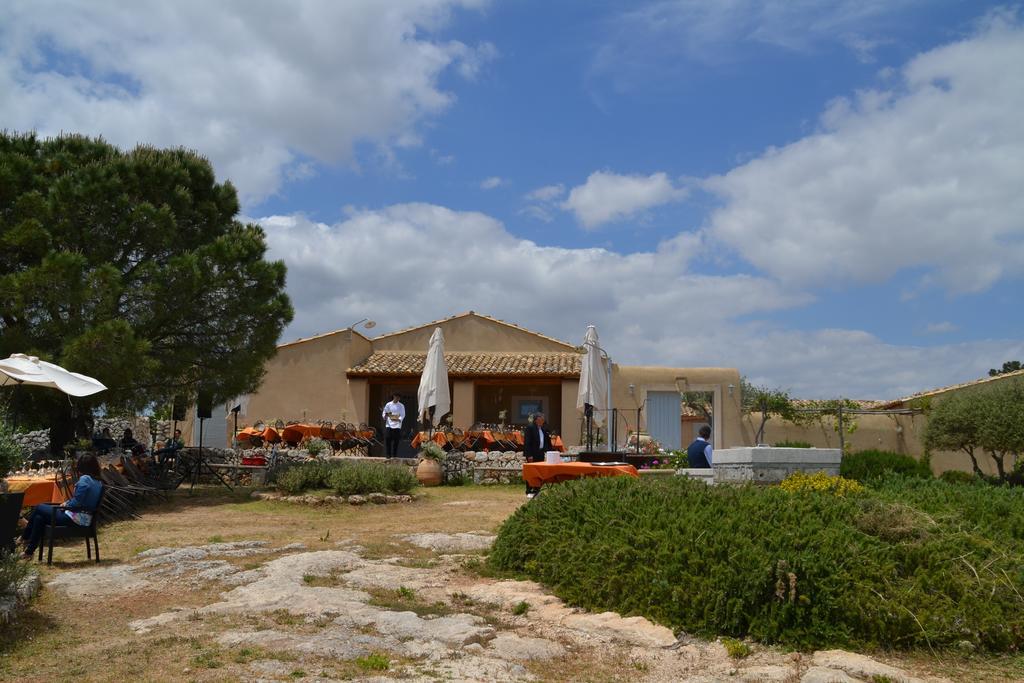 Avola Antica Villa Екстериор снимка